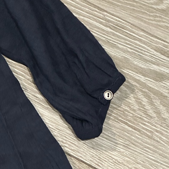 Christoper & Banks Top - Picture 4 of 5